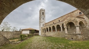 Dievo Motinos gimimo vienuolyne