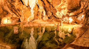 Slidinėjimas Slovakijoje, stalaktitų stalagmitų urvai