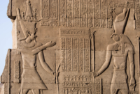 kom ombo sventyklos siena
