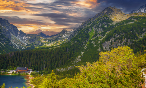 panoramic view of Popradske Pleso