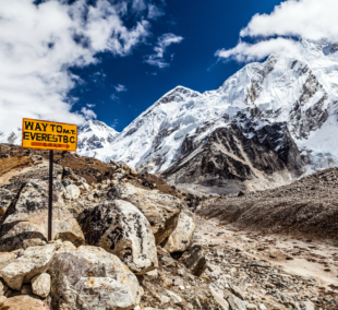 Everestas