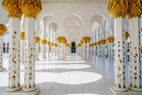 Abu Dabio mecete