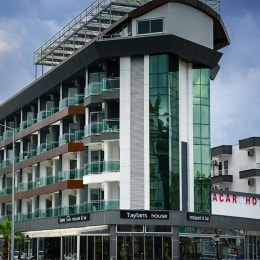 acar viesbutis 12742