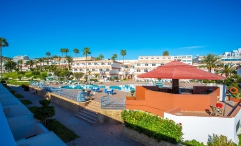 al moggar garden beach laukas 13928