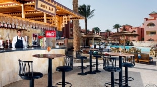 albatros sea world aqua bar 12014