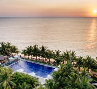 Amarin Resort & Spa, baseinas