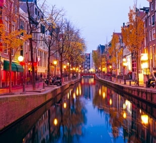 amsterdamas raudonuju zibintu kvartalas 9516