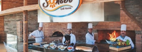 AMWAJ BLUE BEACH RESORT & SPA maistas