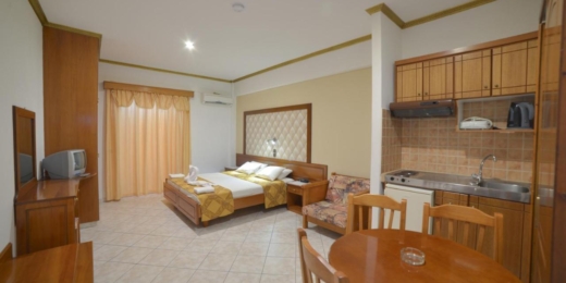 Angelina’S Hotel & Apartments numeris