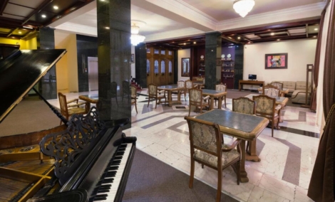 Ani Central Inn  restoranas