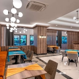 Arnor Deluxe Hotel & SPA restoranas