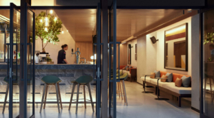 ASAI Sathorn Bar