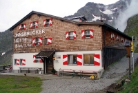 800px Innsbrucker Huette
