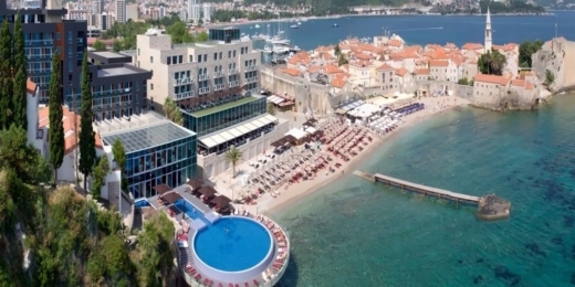 Avala Resort & Villas aerial