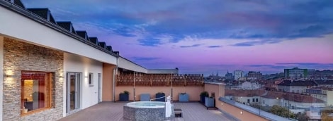  Avanti Hotel, sūkurinė vonia