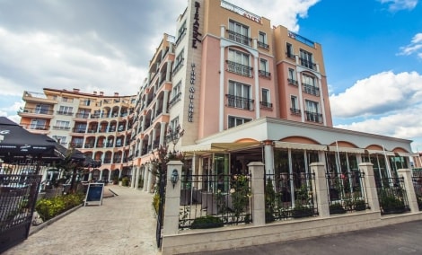 avenue deluxe