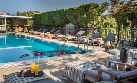 Avithos Resort baseinai