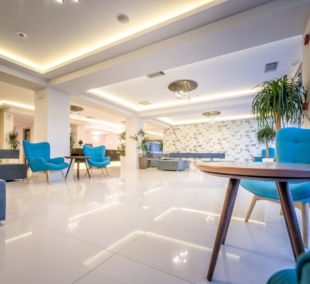 Azure Resort & Spa lounge