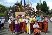 balis singapuras kelione