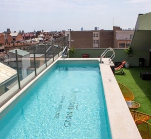 Bcn Urbaness Hotels Gran Rosellon baseinas