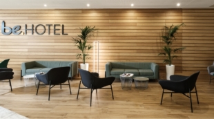 be hotel malta lounge