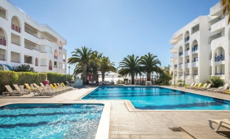 Be Smart Terrace Algarve baseinas