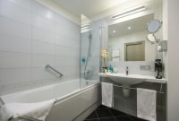 Bellevue Park Hotel Riga vonia