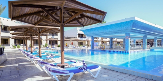 Blend Club Aqua Resort baseinas