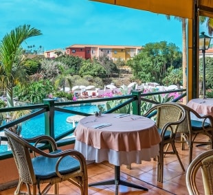 BLUE SEA COSTA JARDIN & SPA terasa
