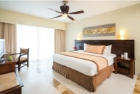 BlueBay Grand Esmeralda kambarys