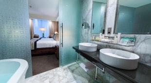 Bonnington Jumeirah Lakes Towers vonia