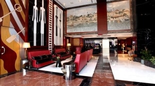 BYBLOS HOTEL BARSHA HEIGHTS, lobby