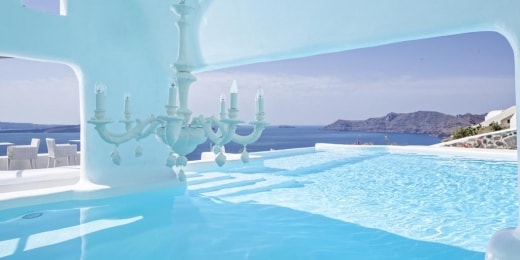 Canaves Oia baseinai