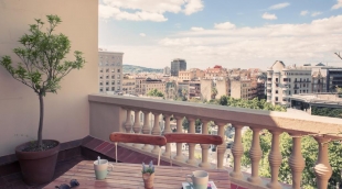 casa gracia barcelona hostel balkonas 7226
