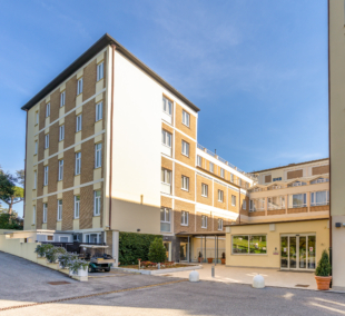 Casa San Juan de Avila (3*), viešbutis