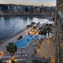 cavalieri art hotel 13712