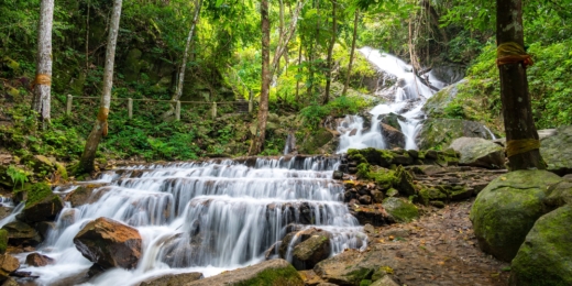 The waterfall near Mae Kampong village