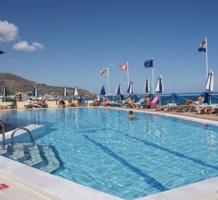 christiana beach hotel baseinas 14278