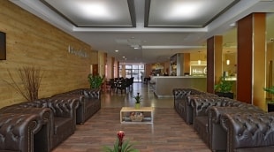 City Inn Hotel, lobby