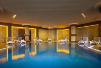 Club Hotel Turan Prince World baseinas