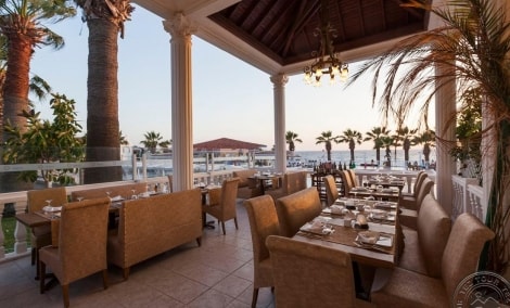 club tarhan serenity restoranas staliukai