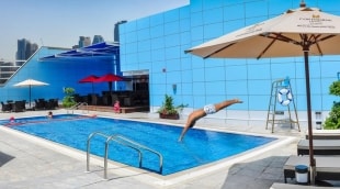 copthorne hotel sharjah baseinas 13701