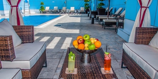copthorne hotel sharjah prie baseino 13705
