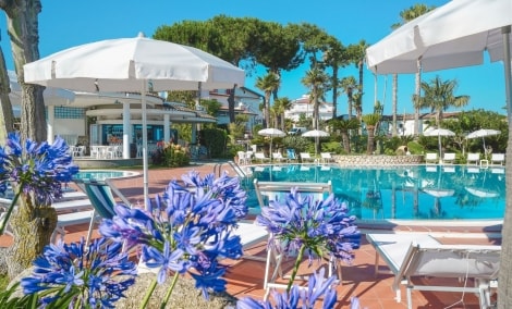 Costa Azzurra Hotel & Residence, baseinas 4