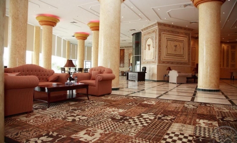 jungtiniai arabu emyratai Crown Palace foje 4138