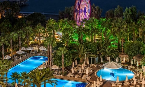 Delphin Deluxe (Antalija, Turkija), baseinai