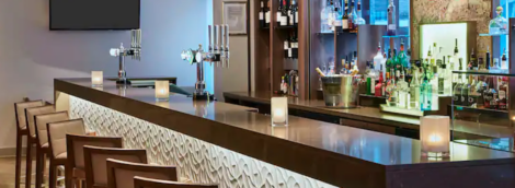 DoubleTree by Hilton London Angel Kings Cross, baras