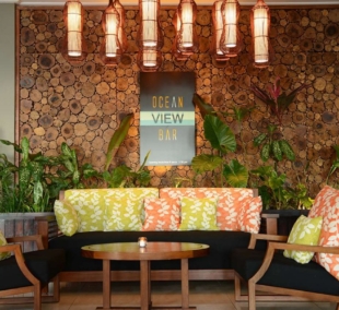DoubleTree by Hilton Seychelles Allamanda Resort & Spa, baras