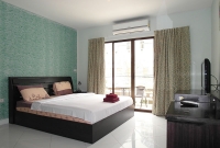emerald3