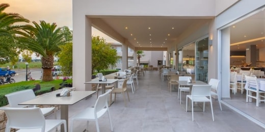 hotel esperia lauko terasa 15906